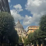 Near The Vatican Апартаменты *