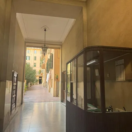 Near The Vatican Rzym